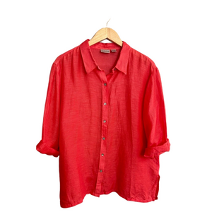 Chico’s ⭐️ Punchy Pink linen / silk light & slightly sheer button down blouse